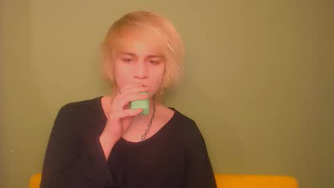 Oliver online show from 01/12/25, 01:53