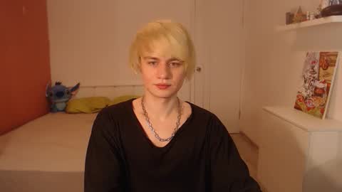 Oliver online show from 09/24/25, 01:42