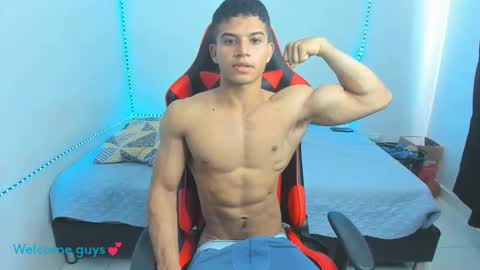 oliver thompsson online show from 01/26/25, 05:13