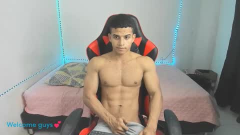 oliver thompsson online show from 12/17/25, 09:54