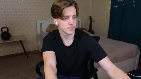 Oliver Evans online show from 12/19/24, 12:02