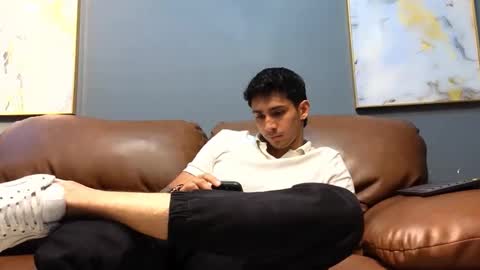 Snapshot of oliverbennet chatting on 12/07/24, 09:33 Oliver bennet online show from 12/07/24, 09:33