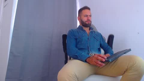 oliver online show from 12/10/24, 06:28