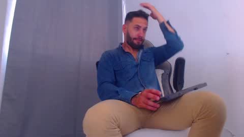 oliver online show from 01/06/25, 06:31