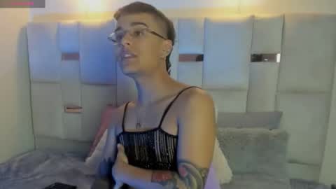 Oliver online show from 09/22/25, 07:38