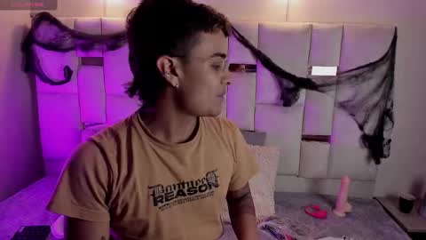 Oliver online show from 10/24/25, 11:17