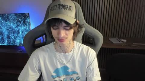 oliverrgroove online show from 04/05/26, 08:17