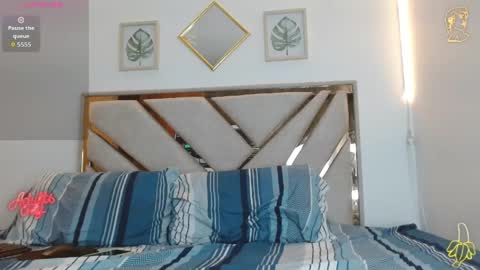 Snapshot of oliversaint__ chatting on 04/21/26, 12:12 oliver saint online show from 04/21/26, 12:12