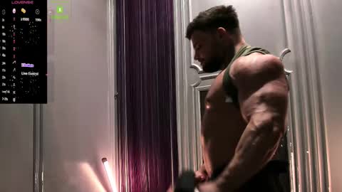 Snapshot of oliversport chatting on 03/22/26, 04:10 OliverSport online show from 03/22/26, 04:10