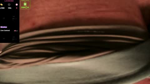 Snapshot of oliversport chatting on 04/19/26, 11:20 OliverSport online show from 04/19/26, 11:20