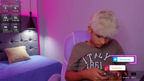 Oliver online show from 09/18/25, 04:03