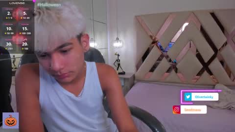 Oliver online show from 10/03/25, 01:41