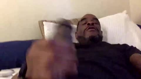 olivertwist1273 online show from 12/31/24, 05:29