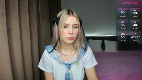 Snapshot of olivia1taylor chatting on 11/18/25, 05:56 Olivia online show from 11/18/25, 05:56