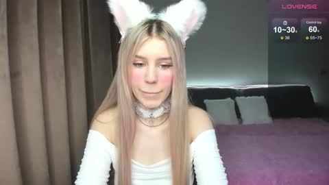 Snapshot of olivia1taylor chatting on 11/25/25, 06:24 Olivia online show from 11/25/25, 06:24