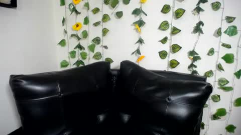 Snapshot of olivia_02 chatting on 07/07/26, 12:31 OLIVIA online show from 07/07/26, 12:31