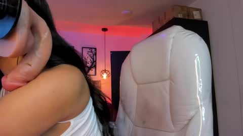 Snapshot of olivia__ds chatting on 02/01/25, 10:26 Olivia online show from 02/01/25, 10:26