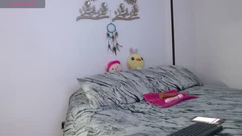 Olivia Gonzales online show from 06/11/26, 08:51