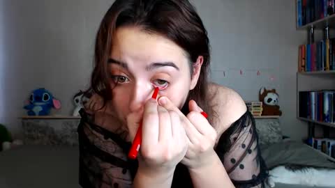 olivia_defo online show from 10/22/25, 11:32