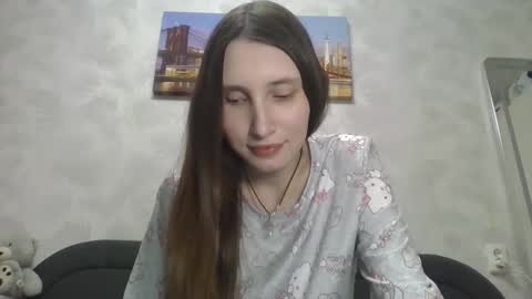 Olivia online show from 09/29/25, 07:19