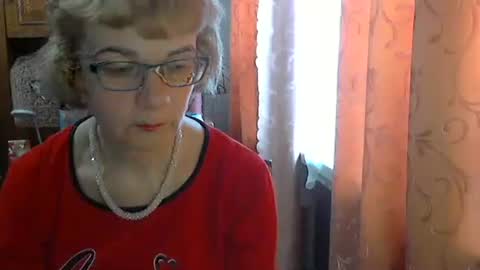 Olivia Mia online show from 03/31/26, 09:21