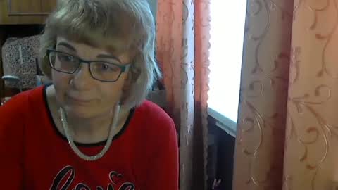 Snapshot of olivia_mia25 chatting on 04/02/26, 06:33 Olivia Mia online show from 04/02/26, 06:33