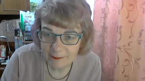 Snapshot of olivia_mia25 chatting on 04/06/26, 06:36 Olivia Mia online show from 04/06/26, 06:36