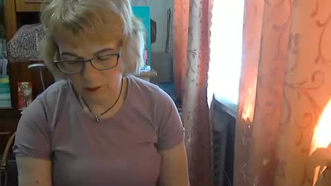 Snapshot of olivia_mia25 chatting on 05/05/26, 10:56 Olivia Mia online show from 05/05/26, 10:56