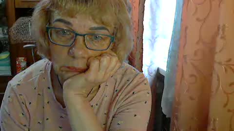 Snapshot of olivia_mia25 chatting on 05/11/26, 07:47 Olivia Mia online show from 05/11/26, 07:47
