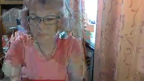 Snapshot of olivia_mia25 chatting on 05/16/26, 06:32 Olivia Mia online show from 05/16/26, 06:32