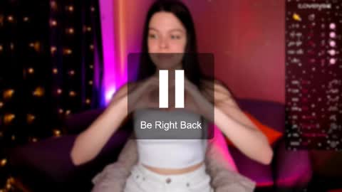 Snapshot of olivia_munn chatting on 02/24/25, 05:22 Olivia online show from 02/24/25, 05:22