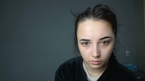 Olivia online show from 11/12/25, 08:37