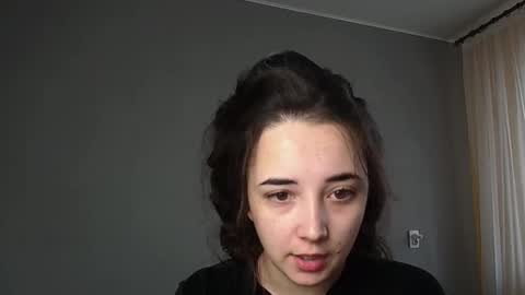 Olivia online show from 04/09/26, 08:09