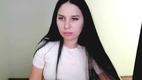 Olivia online show from 03/20/26, 09:08