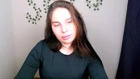 Snapshot of olivia_red_ chatting on 06/22/26, 08:28 Olivia online show from 06/22/26, 08:28