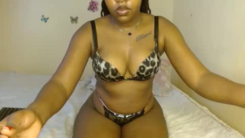 Snapshot of olivia_roxxyy chatting on 04/23/26, 09:08 olivia online show from 04/23/26, 09:08