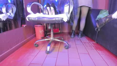   online show from 02/06/25, 01:10