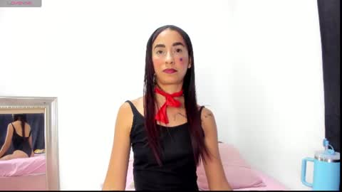 Snapshot of olivia_stevens_ chatting on 06/22/26, 08:28 Olivia online show from 06/22/26, 08:28