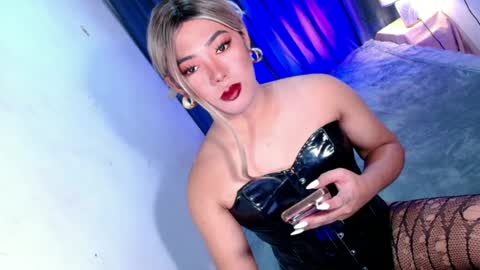 Miss OLIVIA online show from 07/02/26, 03:23