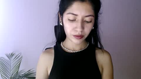 Snapshot of oliviaaa__ chatting on 03/23/26, 03:49 oliviaaa__ online show from 03/23/26, 03:49