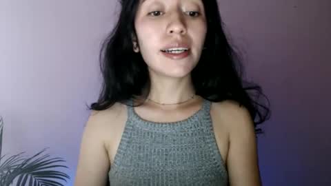 Snapshot of oliviaaa__ chatting on 03/30/26, 04:30 oliviaaa__ online show from 03/30/26, 04:30