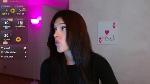 Olivia Bram online show from 11/20/25, 01:17