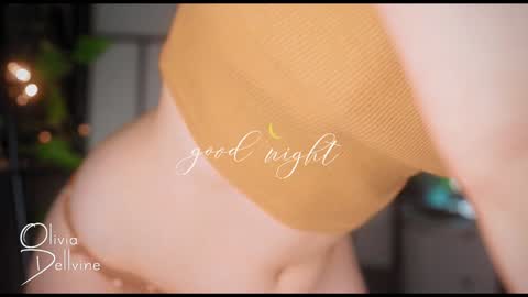 Olivia online show from 01/05/25, 03:53