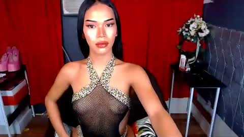 OLIVIA online show from 10/20/25, 09:04