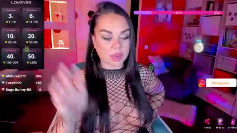 Oliviagoold online show from 10/10/25, 09:25