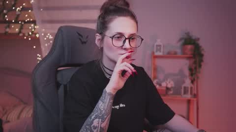 Liv online show from 01/13/26, 08:03