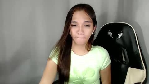 Snapshot of olivianiczxasshieerrraa6 chatting on 09/16/25, 07:15 NICOLE online show from 09/16/25, 07:15