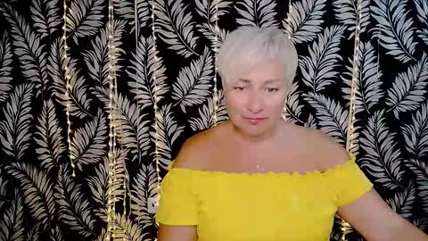 Kelly online show from 10/06/25, 11:18