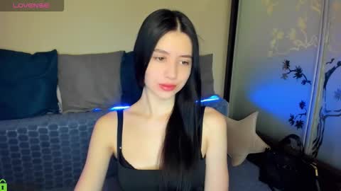 Snapshot of oliviarichi chatting on 03/01/26, 08:49 oliviarichi online show from 03/01/26, 08:49