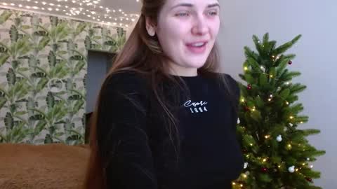 Olivia online show from 12/22/24, 07:00